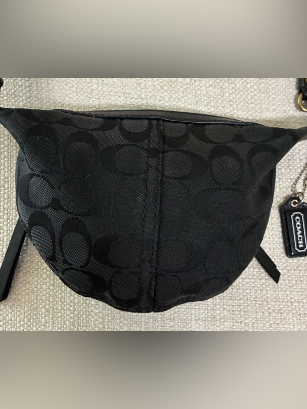Coach BlackEUC Signature Swing
Crossbody Bag 10840 Y2K - Picture 3 of 15